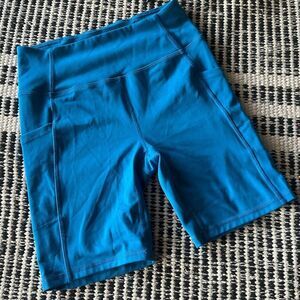 All in Motion Size Small Blue Women’s Biker shorts  Athletic wear shorts